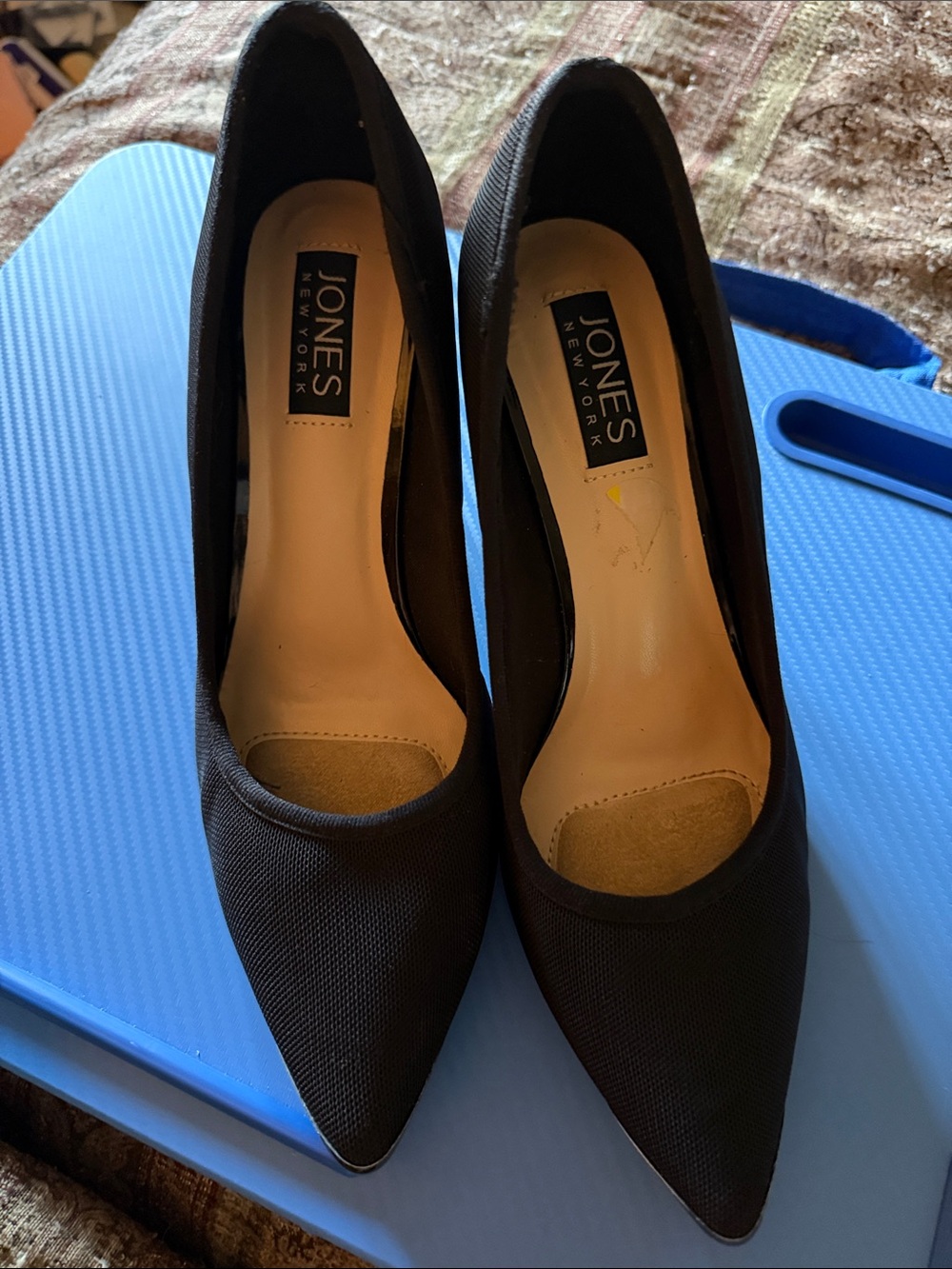 Jones New York Black Pointed-Toe Heels